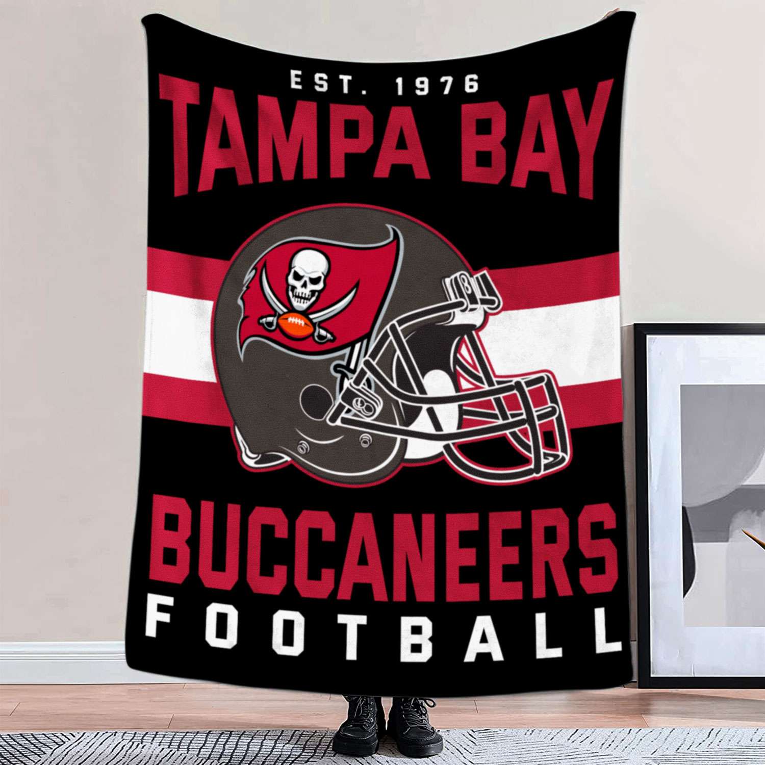 NFL Established Tampa Bay Buccaneers 50x60 Lightweight Fleece Blanket