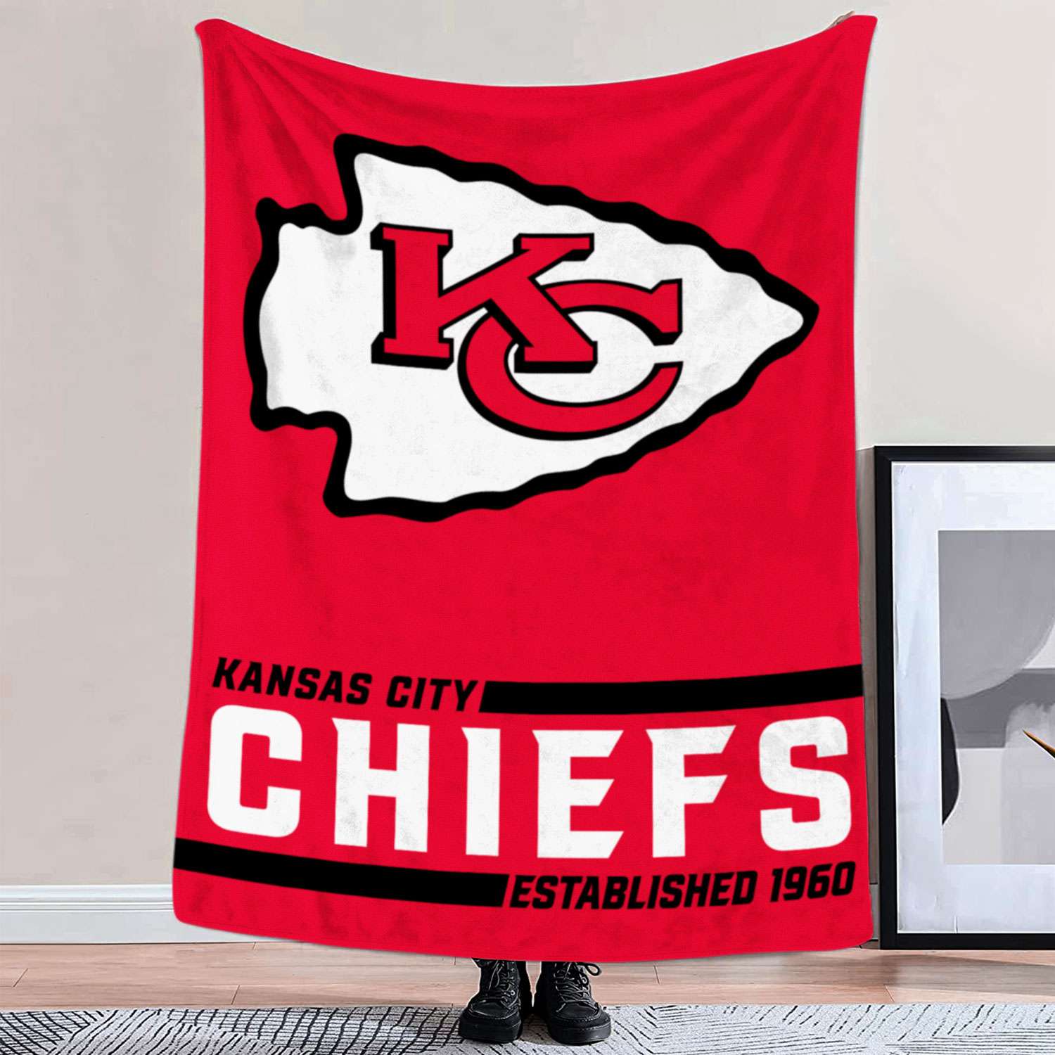 Logo Brands Kansas City Chiefs Oatmeal 50-in x 60-in Throw in the Blankets  & Throws department at