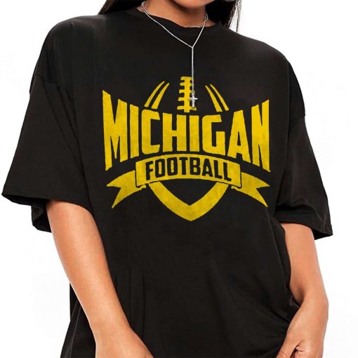 Mockup T Shirt GIRL FBALL15 Michigan Football Team