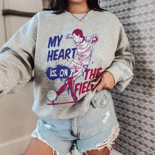 Mockup T Sweatshirt SOCC36 Soccer Player Heart