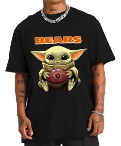 T Shirt Men DSBB06 Baby Yoda Hold Duke Ball Chicago Bears T Shirt