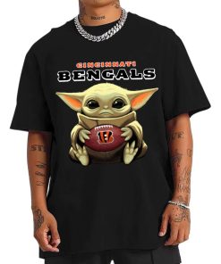 T Shirt Men DSBB07 Baby Yoda Hold Duke Ball Cincinnati Bengals T Shirt