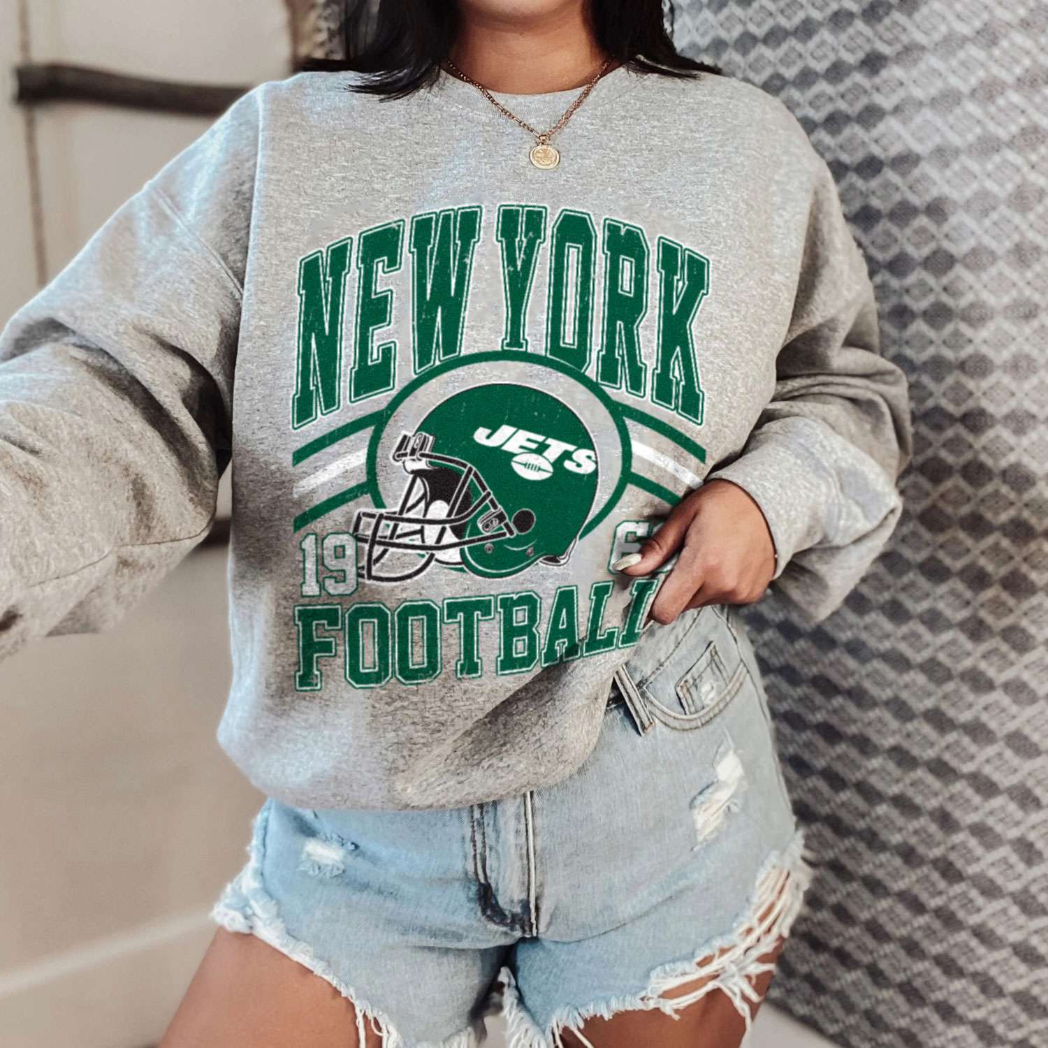 Vintage Sunday Helmet Football New York Jets T-Shirt