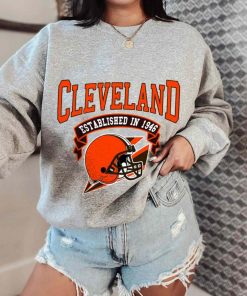 T Sweatshirt Women 0 TS0305 Cleveland Established In 1946 Vintage Football Team Cleveland Browns T Shirt