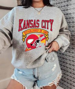T Sweatshirt Women 0 TS0329 Kansas City Established In 1960 Vintage Football Team Kansas City Chiefs T Shirt