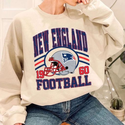 T Sweatshirt Women 1 DSHLM22 Vintage Sunday Helmet Football New England Patriots T Shirt