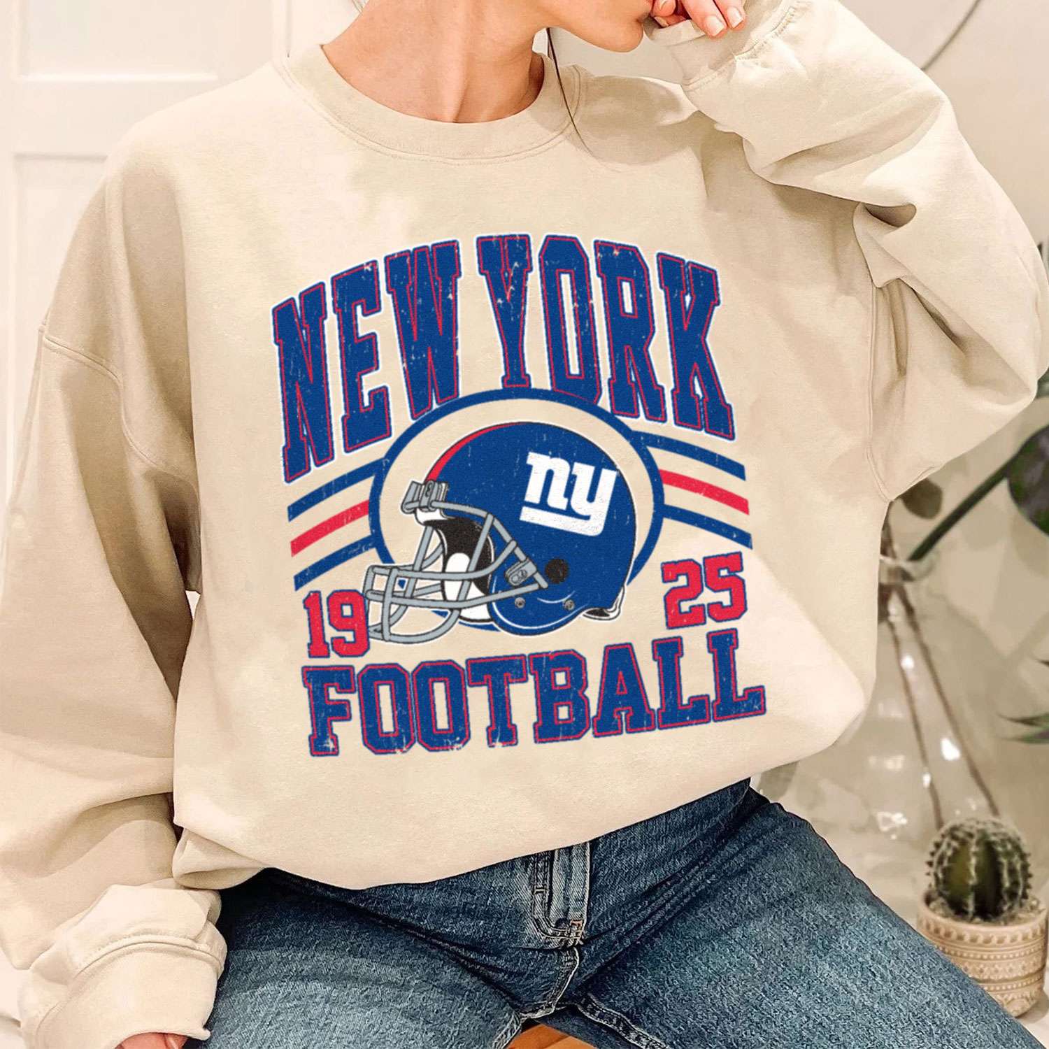 Vintage Sunday Helmet Football New York Giants T-Shirt
