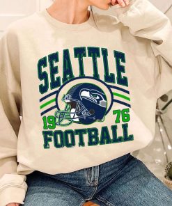 T Sweatshirt Women 1 DSHLM29 Vintage Sunday Helmet Football Seattle Seahawks T Shirt