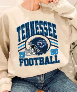 T Sweatshirt Women 1 DSHLM31 Vintage Sunday Helmet Football Tennessee Titans T Shirt