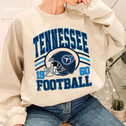 T Sweatshirt Women 1 DSHLM31 Vintage Sunday Helmet Football Tennessee Titans T Shirt
