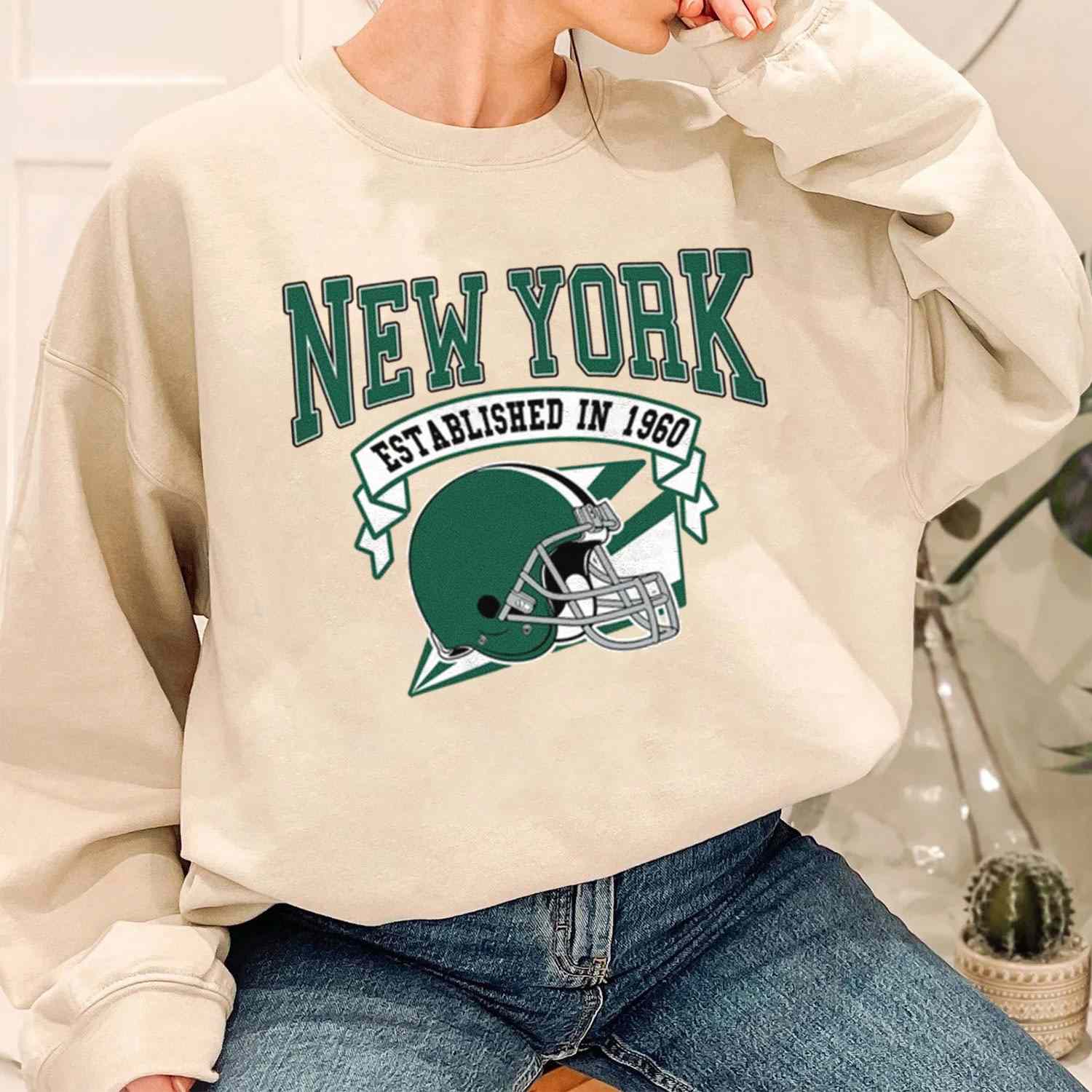 Vintage Football Team New York Jets Established In 1960 T-Shirt