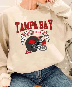 T Sweatshirt Women 1 TS0328 Tampa Bay Established In 1976 Vintage Football Team Tampa Bay Buccaneers T Shirt