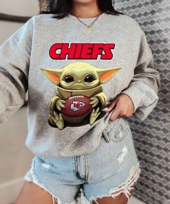 T Sweatshirt Women 2 DSBB16 Baby Yoda Hold Duke Ball Kansas City Chiefs T Shirt
