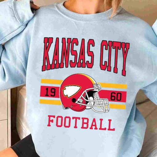 T Sweatshirt Women 3 TS0124 Kansas City Football Vintage Crewneck Sweatshirt Kansas City Chiefs