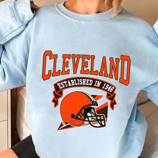 T Sweatshirt Women 3 TS0305 Cleveland Established In 1946 Vintage Football Team Cleveland Browns T Shirt