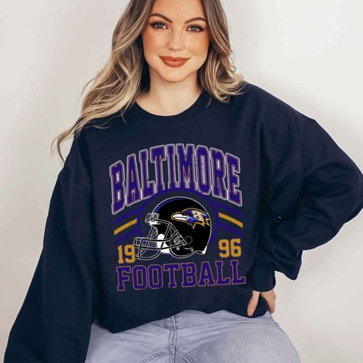 T Sweatshirt Women 5 DSHLM03 Vintage Sunday Helmet Football Baltimore Ravens T Shirt