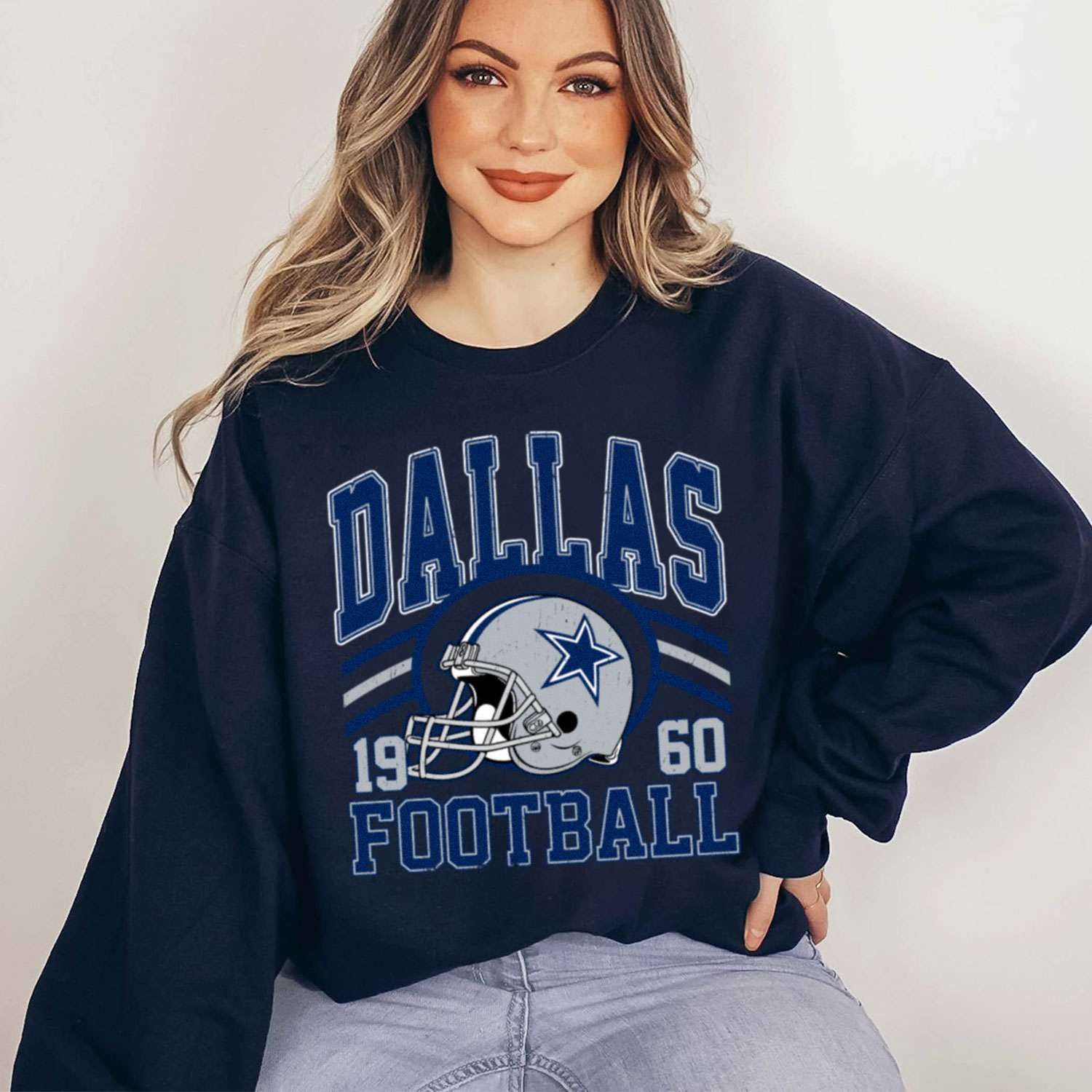 Vintage Sunday Helmet Football Dallas Cowboys T-Shirt