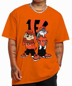 T Shirt Color DSBN110 Looney Tunes Bugs And Taz Cincinnati Bengals T Shirt
