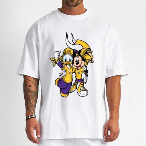 T Shirt Men DSBN324 Minnie And Daisy Duck Fans Minnesota Vikings T Shirt