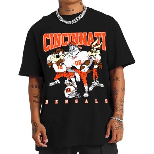 T Shirt Men DSLT07 Cincinnati Bengals Bugs Bunny And Taz Player T Shirt