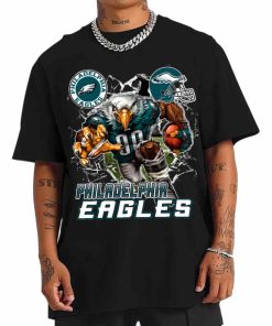 T Shirt Men DSMC0226 Mascot Breaking Through Wall Philadelphia Eagles T Shirt