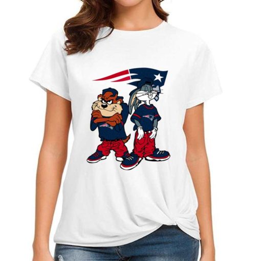 T Shirt Women DSBN341 Looney Tunes Bugs And Taz New England Patriots T Shirt