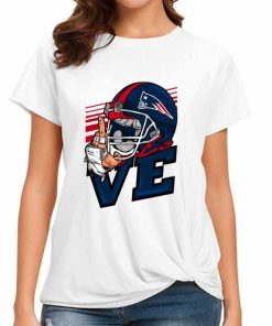 T Shirt Women DSBN347 Love Sign New England Patriots T Shirt
