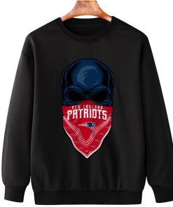 T Sweatshirt Hanging DSBN337 Skull Wear Bandana New England Patriots T Shirt