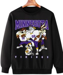 T Sweatshirt Hanging DSLT21 Minnesota Vikings Bugs Bunny And Taz Player T Shirt