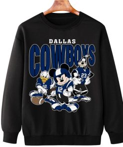 T Sweatshirt Hanging DSMK09 Dallas Cowboys Mickey Donald Duck And Goofy Football Team T Shirt