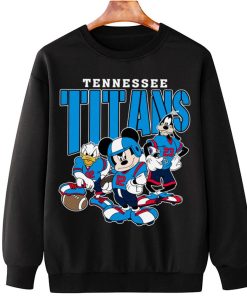 T Sweatshirt Hanging DSMK31 Tennessee Titans Mickey Donald Duck And Goofy Football Team T Shirt