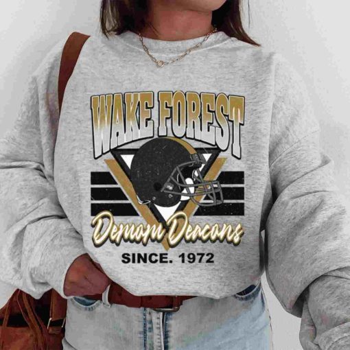T Sweatshirt Women 00 TSNCAA15 Wake Forest Demon Deacons Vintage Team University College NCAA Football T Shirt