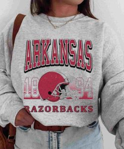 T Sweatshirt Women 00 TSNCAA38 Arkansas Razorbacks Retro Helmet University College NCAA Football T Shirt