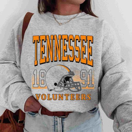 T Sweatshirt Women 00 TSNCAA57 Tennessee Volunteers Retro Helmet University College NCAA Football T Shirt