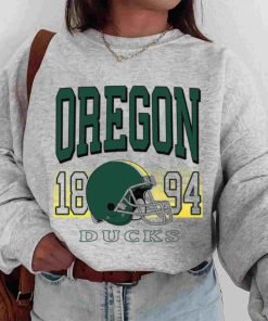 T Sweatshirt Women 00 TSNCAA58 Oregon Ducks Retro Helmet University College NCAA Football T Shirt