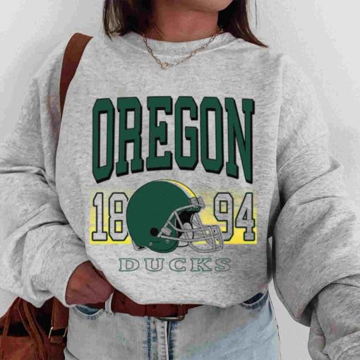 T Sweatshirt Women 00 TSNCAA58 Oregon Ducks Retro Helmet University College NCAA Football T Shirt