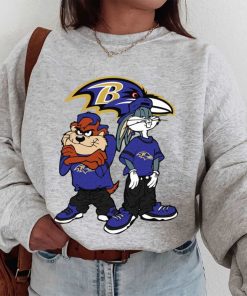 T Sweatshirt Women 1 DSBN048 Looney Tunes Bugs And Taz Baltimore Ravens T Shirt