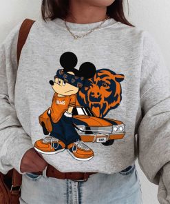 T Sweatshirt Women 1 DSBN083 Mickey Gangster And Car Chicago Bears T Shirt