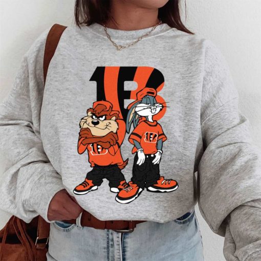 T Sweatshirt Women 1 DSBN110 Looney Tunes Bugs And Taz Cincinnati Bengals T Shirt