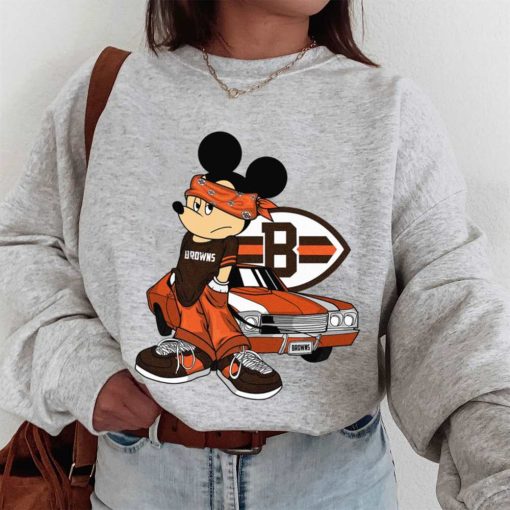 T Sweatshirt Women 1 DSBN127 Mickey Gangster And Car Cleveland Browns T Shirt