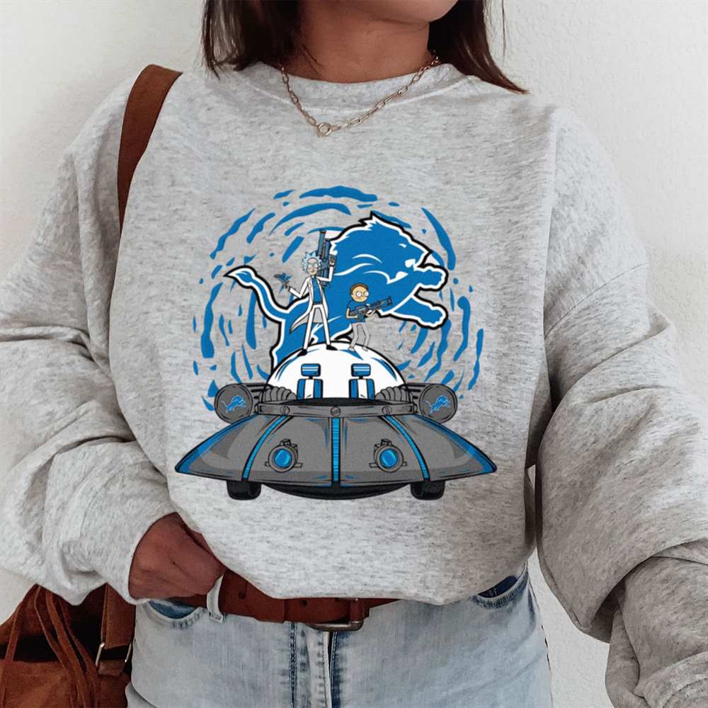 Rick Morty In Spaceship Detroit Lions T-Shirt