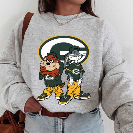 T Sweatshirt Women 1 DSBN183 Looney Tunes Bugs And Taz Green Bay Packers T Shirt