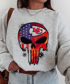 T Sweatshirt Women 1 DSBN253 Punisher Skull Kansas City Chiefs T Shirt