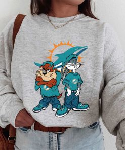T Sweatshirt Women 1 DSBN313 Looney Tunes Bugs And Taz Miami Dolphins T Shirt