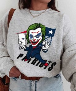 T Sweatshirt Women 1 DSBN345 Joker Smile New England Patriots T Shirt