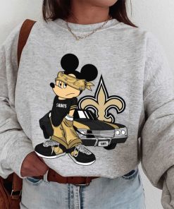 T Sweatshirt Women 1 DSBN368 Mickey Gangster And Car New Orleans Saints T Shirt