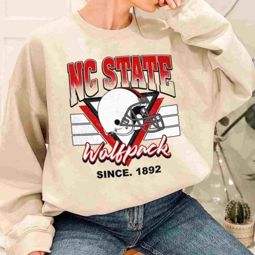 T Sweatshirt Women 1 TSNCAA27 Nc State Wolfpack Vintage Team University College NCAA Football T Shirt