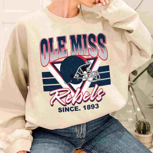 T Sweatshirt Women 1 TSNCAA33 Ole Miss Rebels Vintage Team University College NCAA Football T Shirt