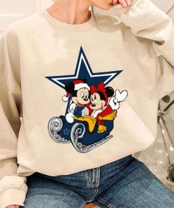 T Sweatshirt Women 3 DSBN132 Mickey Minnie Santa Ride Sleigh Christmas Dallas Cowboys T Shirt