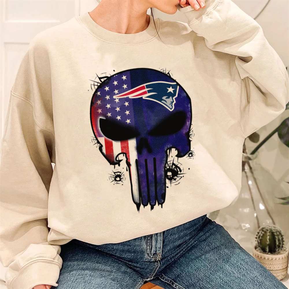 Punisher Skull New England Patriots T-Shirt